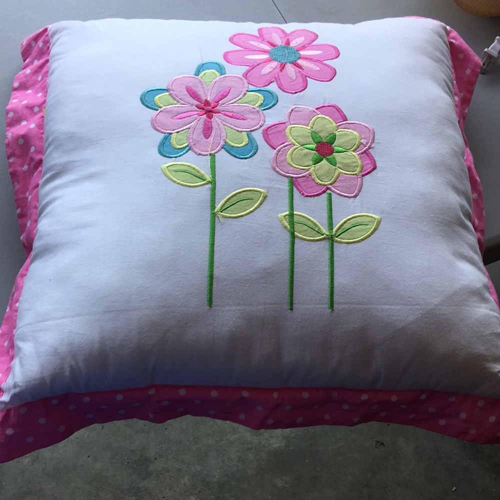 Flower pillow Pillow 18x18 square by Cynthia Rowley EUC